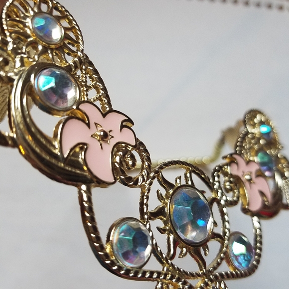 Disney Store Tangled Rapunzel Princess Gold Pink Floral Necklace Girls Plastic - Picture 6 of 9